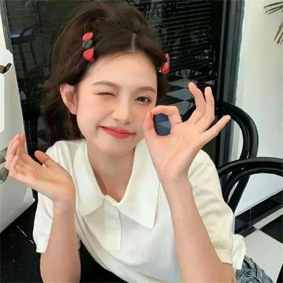 怪物少女妮莫娜